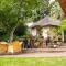 Winelands Villa Guesthouse and Cottages