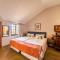 Winelands Villa Guesthouse and Cottages