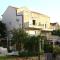 Apartments Miljas