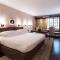 City Club Hotel