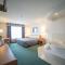 River Valley Inn & Suites