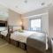 Super Hotel Premier Hakataeki