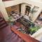 2ROOMS Boutique House