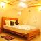 Rock Lake Home Stay