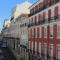 Baixa Sunny apartment with a View!