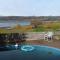 Volcano & Lake -Wellness-