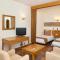 Oceanus Aparthotel