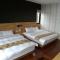 Shi Home 1639 - Zhushan