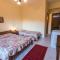 Elatos Rooms