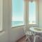 Foto: Marvellous Seafront Apartment in Sliema 1/44