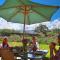The Lazy Dog Inn a Mountain Lodge - Уарас