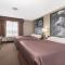 Super 8 by Wyndham Red Lake ON