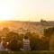 Yellow apartment few steps from metro - Prága