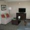 Wingate by Wyndham Fargo