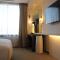 Geoje Artnouveau Suite Hotel - Geoje