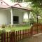 Baan Klang Aow Beach Resort