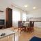 Apartment Bilic with balcony - Poreč