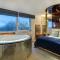 June street Spa apartments