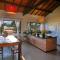 Maison Bleue Suites