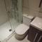 4 Bed Farnborough Air Accommodation