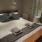 4 Bed Farnborough Air Accommodation