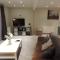 4 Bed Farnborough Air Accommodation