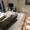 4 Bed Farnborough Air Accommodation