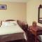 Travellers Inn