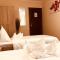 Monte Carlo Palace Rooms