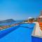Villa Unlimited 5 Bedroom Luxury Villa with Infinity Pool