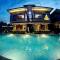 Kluang Container Swimming Pool Hotel - 居銮