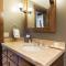 Silver Star #1205 - 3 Bed Condo