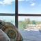 Charming Studio - w/Mountain View, Pool, & Gym - Santiago