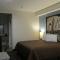 Super 8 by Wyndham Houston North I-45