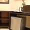 Bayside Hotel & Self Catering 110 West Street