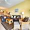 Harborview Grande 604