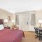 Days Inn by Wyndham Springfield/Phil.Intl Airport - Springfield