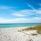 Gulf and beach view apartment 403