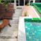 Benjamas Place Hotel