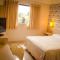 Atalanta Hotel