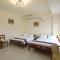 Yuli Rainbow Bridge Bed & Breakfast