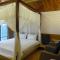 Full Moon Spa - Wu-laj