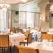 Crystal Palace Boutique Hotel