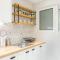 Sleek Flat in Central Syntagma by UPSTREET - Atene