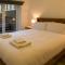 Foto: Stylish One Bed Apartment with Private Garden 16/18