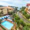 PorterHouse Beach Hotel