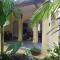 Villa Papaya