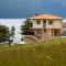 Divna Forest & Lake House