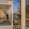 Private 3BR on Carondelet by Hosteeva