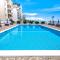 Sea view apartment with swimming pool